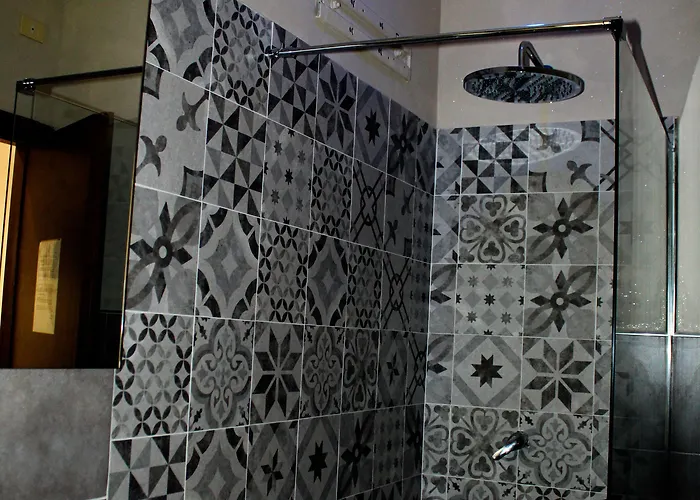 La Dolce Qg Pensión