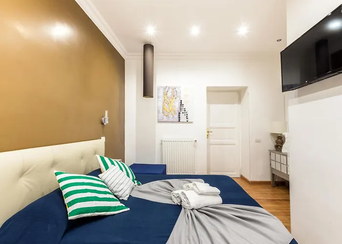 La Dolce Qg Pensión